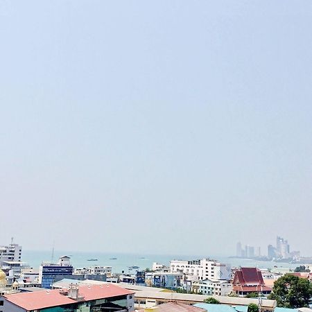 Yensabai Condotel Pattaya Exterior photo